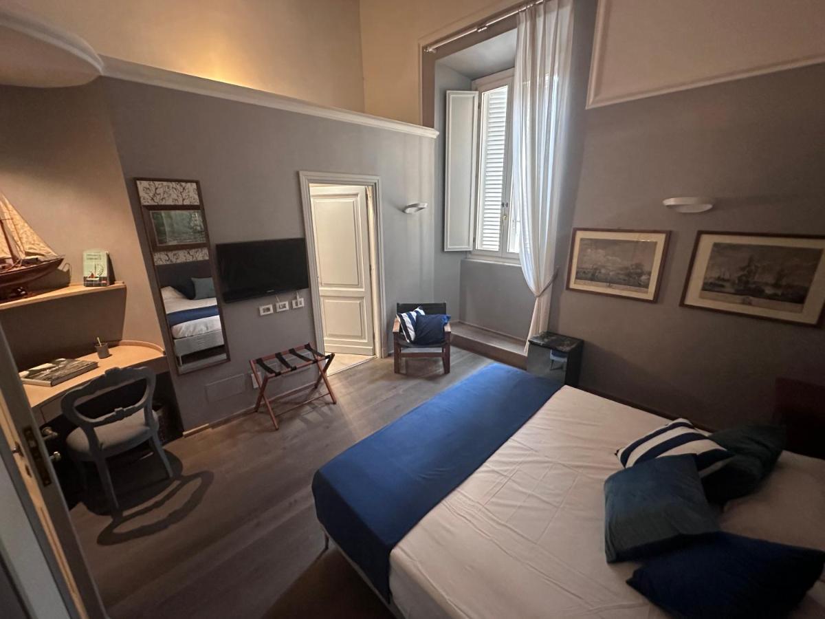 New! Bellissimo Palazzofranchi Pantheon Apartment Rome Exterior photo