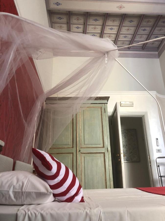 New! Bellissimo Palazzofranchi Pantheon Apartment Rome Exterior photo