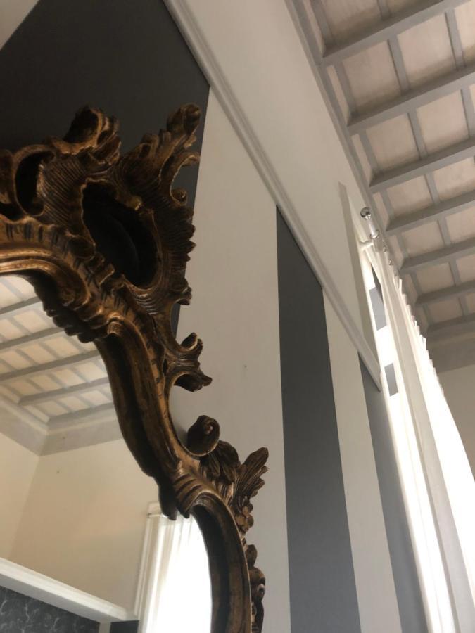 New! Bellissimo Palazzofranchi Pantheon Apartment Rome Exterior photo