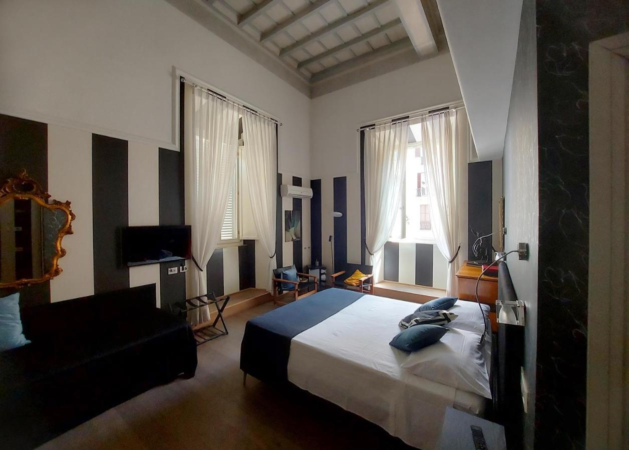 New! Bellissimo Palazzofranchi Pantheon Apartment Rome Exterior photo